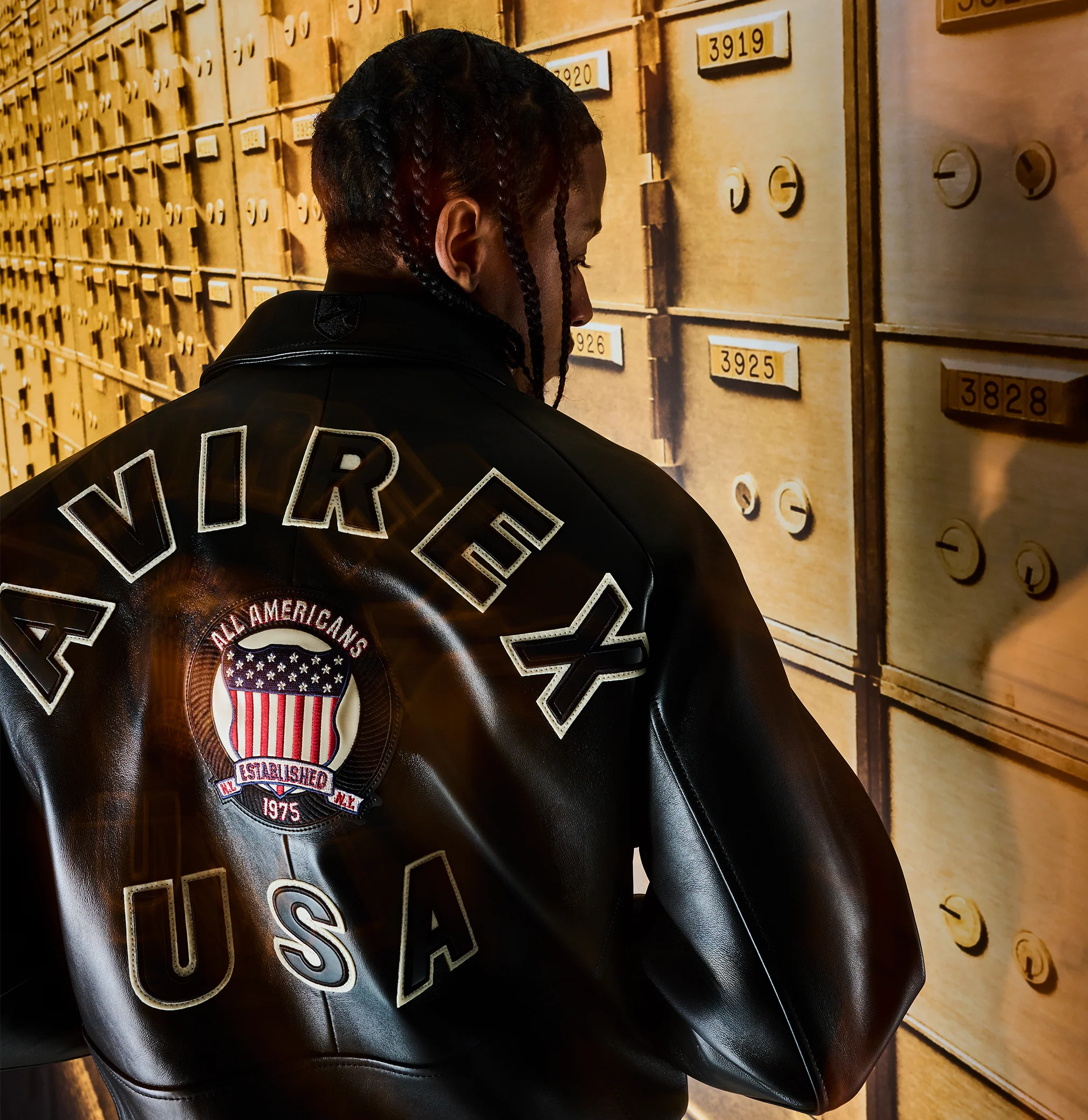 ICON JACKET - Image 10