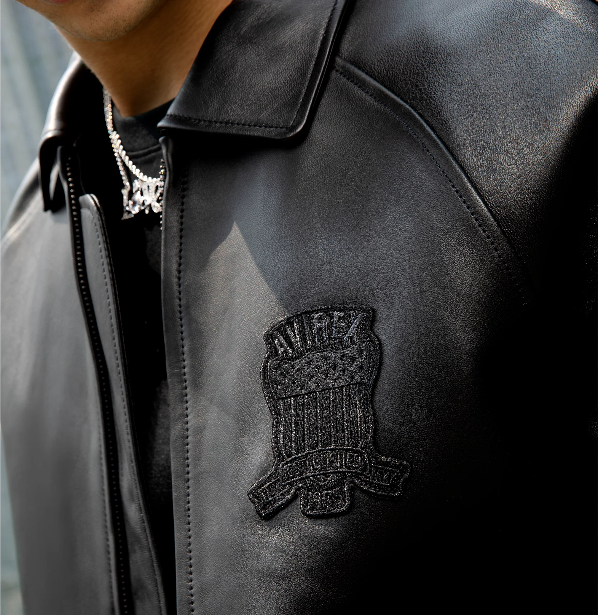 ICON JACKET - Image 11