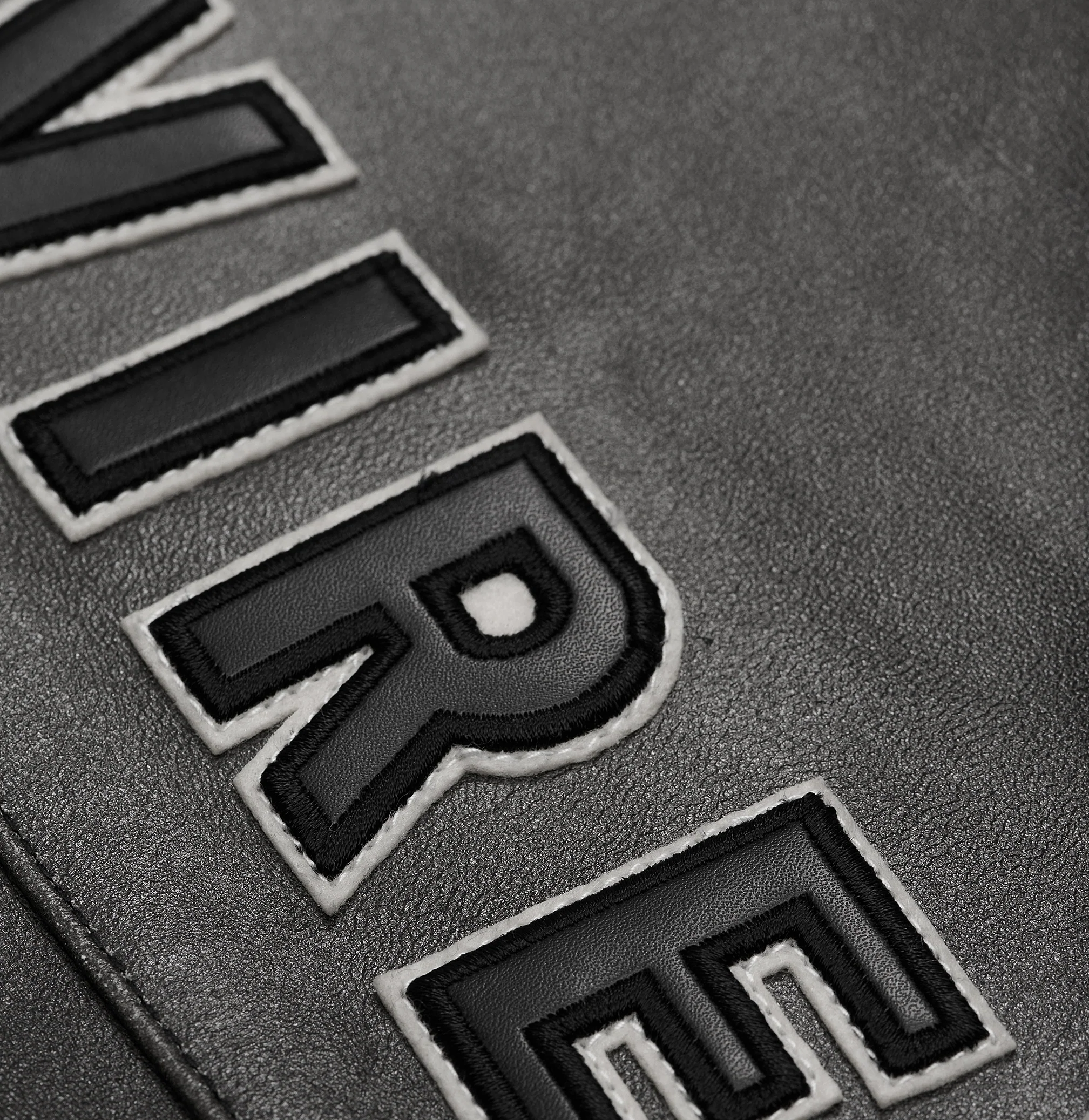 OMBRE ICON LEATHER SHORT - Image 9