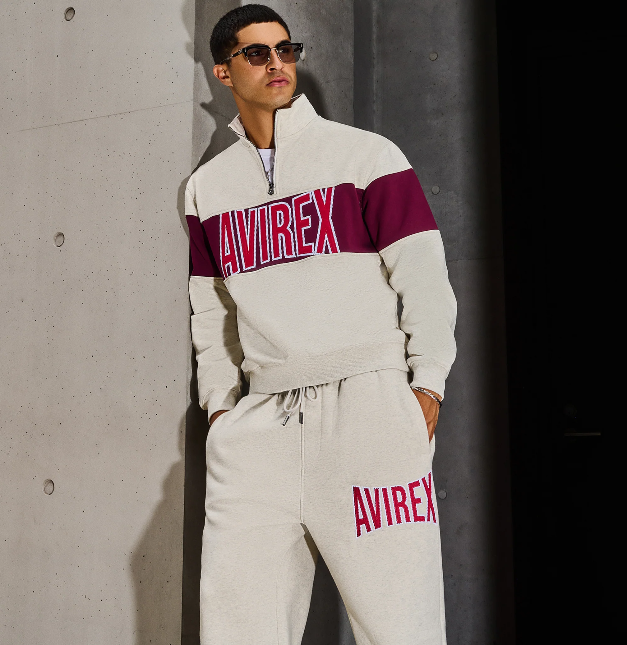 MOCK NECK SWEATSHIRT - Image 11